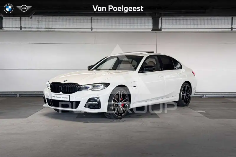 2019 BMW 330