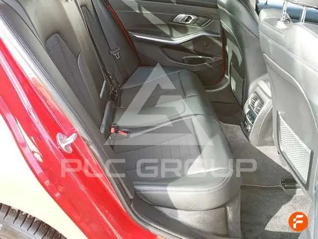 2019 BMW 330