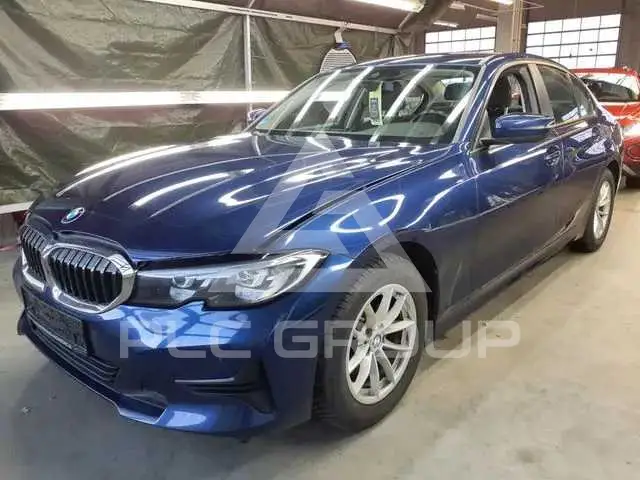 2019 BMW 330