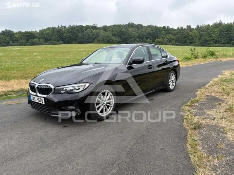 2019 BMW 330