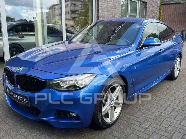 2019 BMW 330