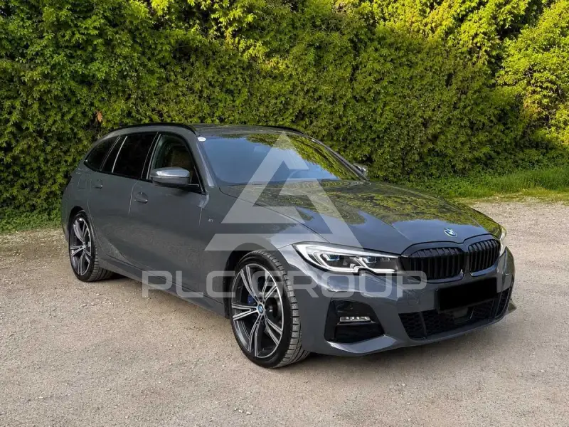 2019 BMW 330