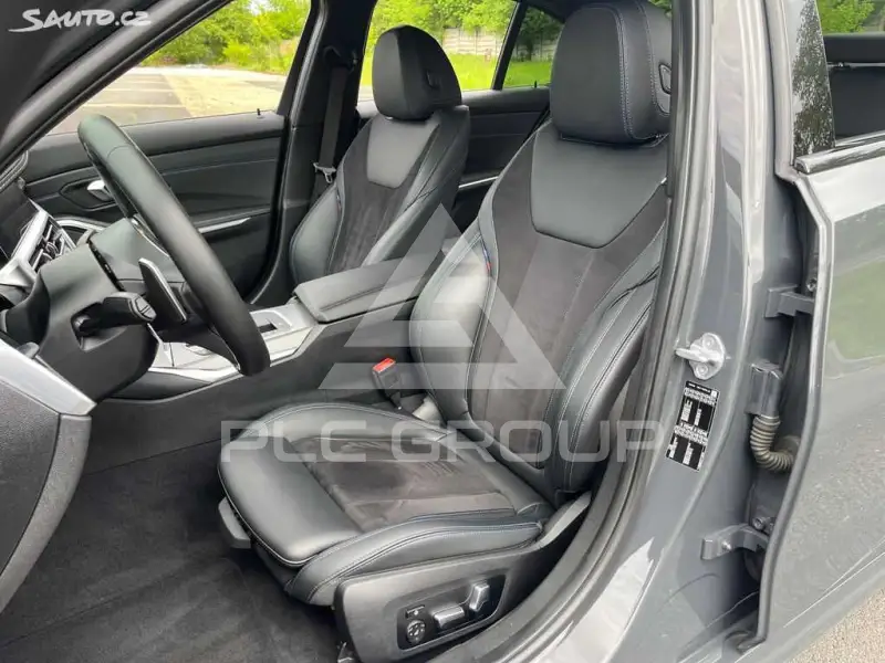 2019 BMW 330