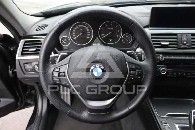 2019 BMW 330