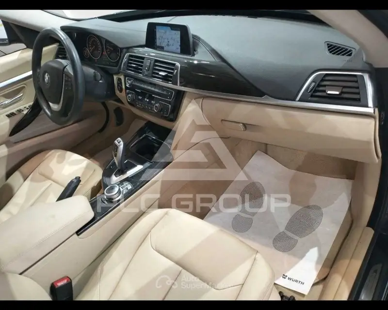 2019 BMW 330
