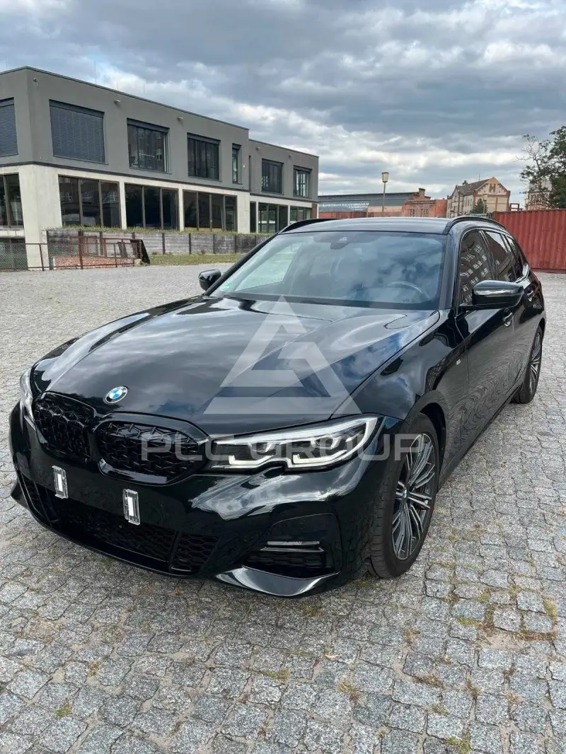 2019 BMW 330