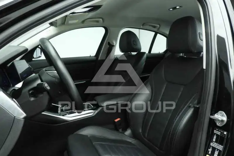 2019 BMW 330