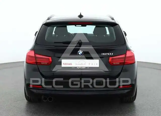 2019 BMW 330