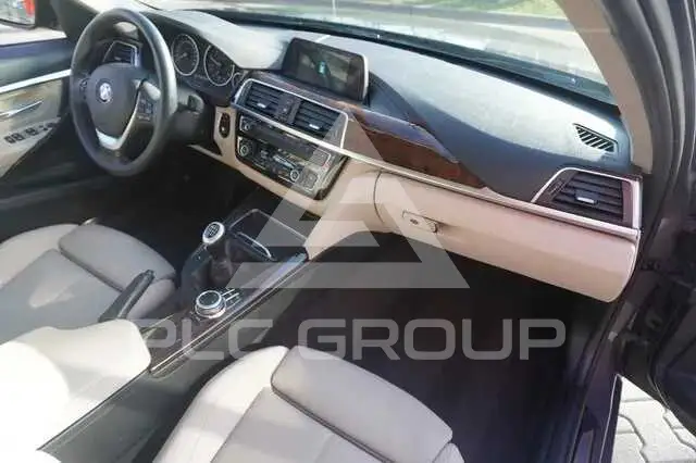 2019 BMW 330