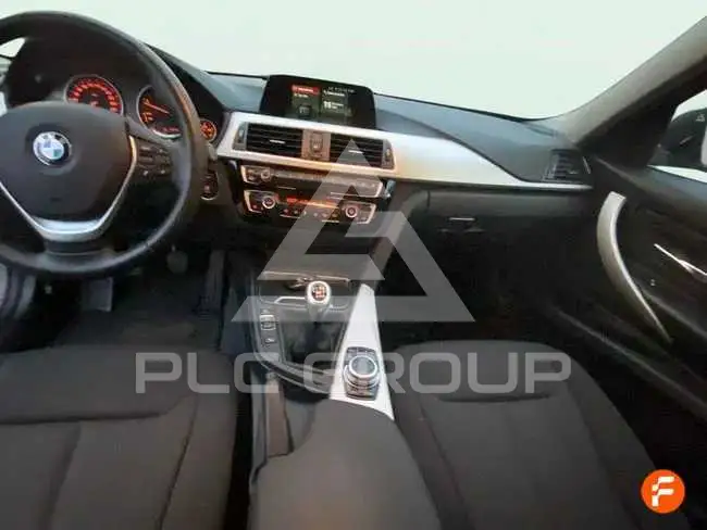 2019 BMW 330