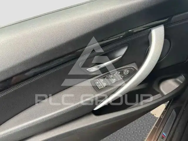 2019 BMW 330