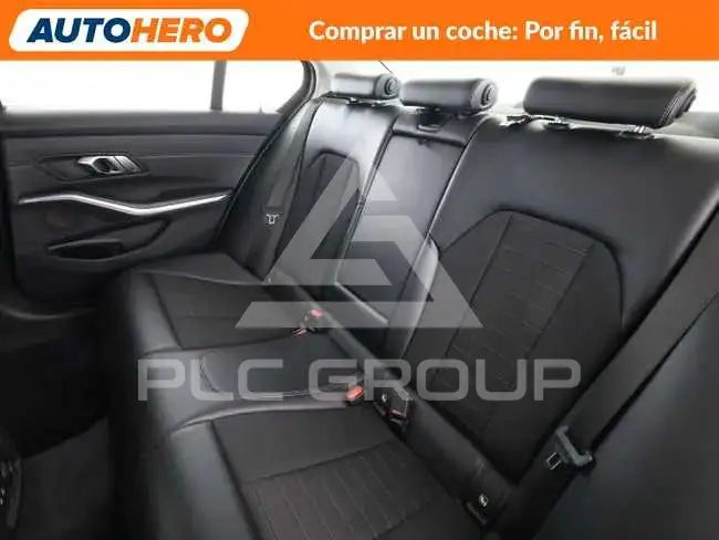 2019 BMW 330