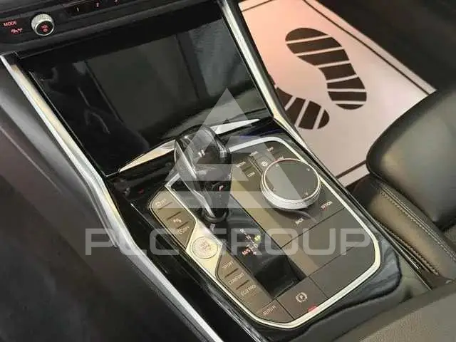 2019 BMW 330