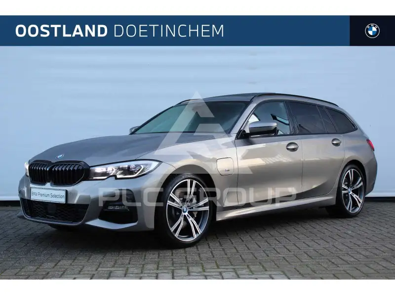 2019 BMW 330