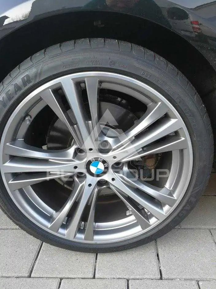 2019 BMW 330