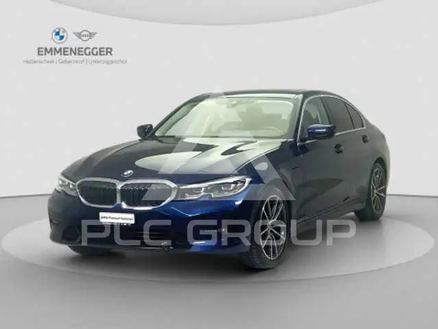 2019 BMW 330