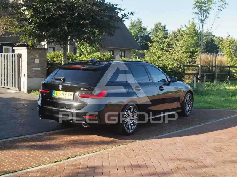2019 BMW 330