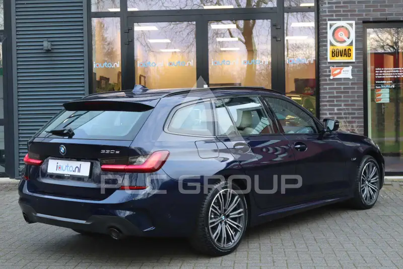 2019 BMW 330