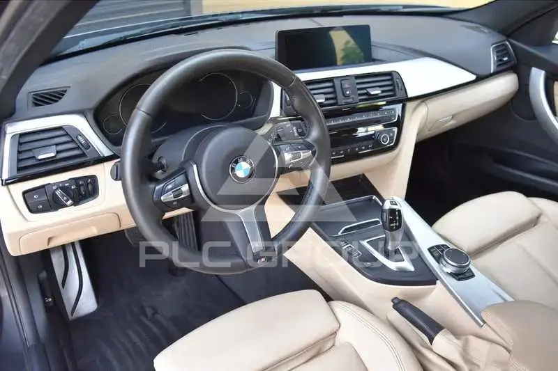 2019 BMW 330