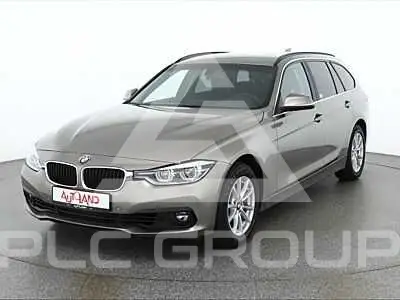 2019 BMW 330