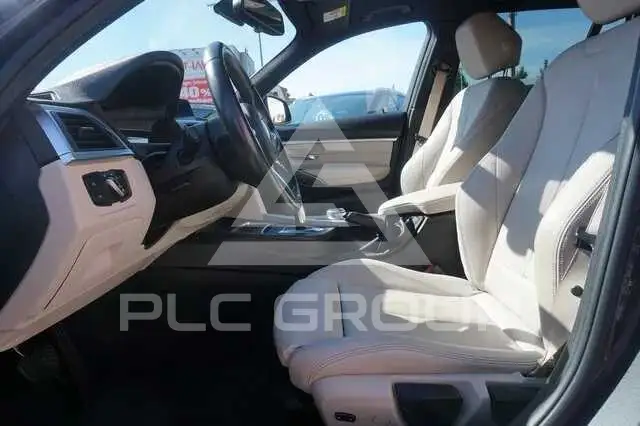 2019 BMW 330