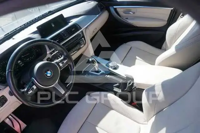 2019 BMW 330