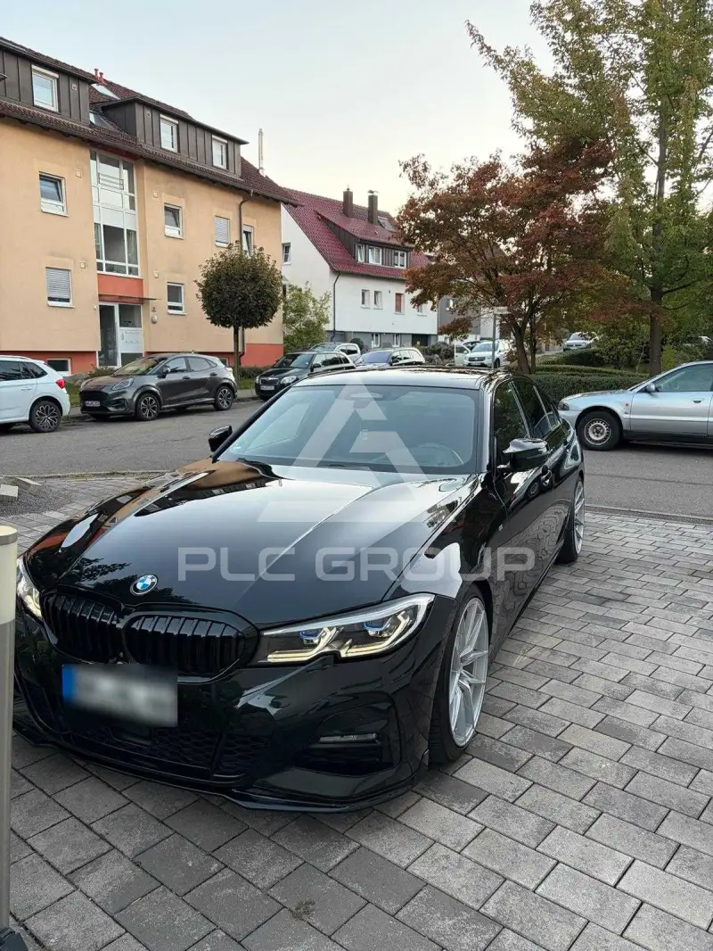 2019 BMW 330