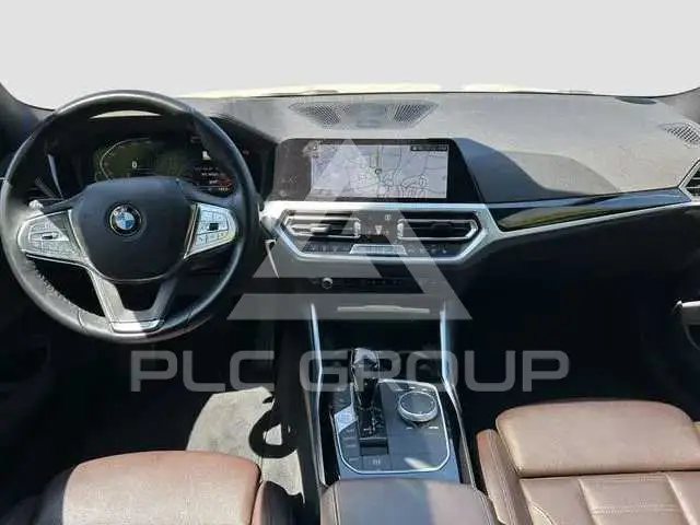 2019 BMW 330