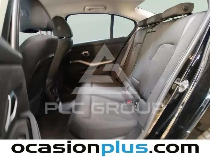 2019 BMW 330