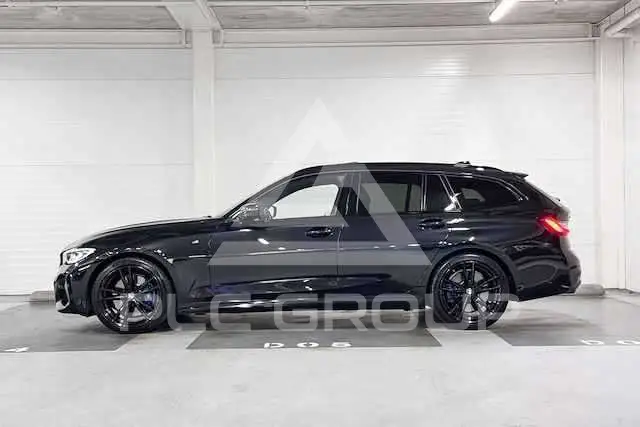 2019 BMW 330