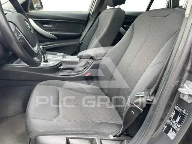2019 BMW 330