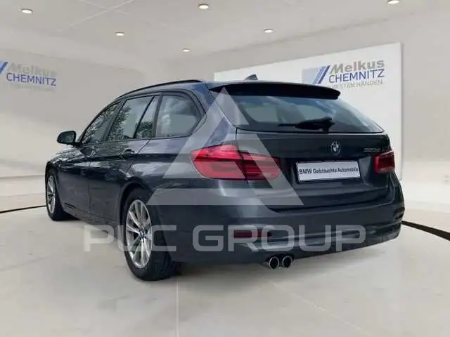2019 BMW 330