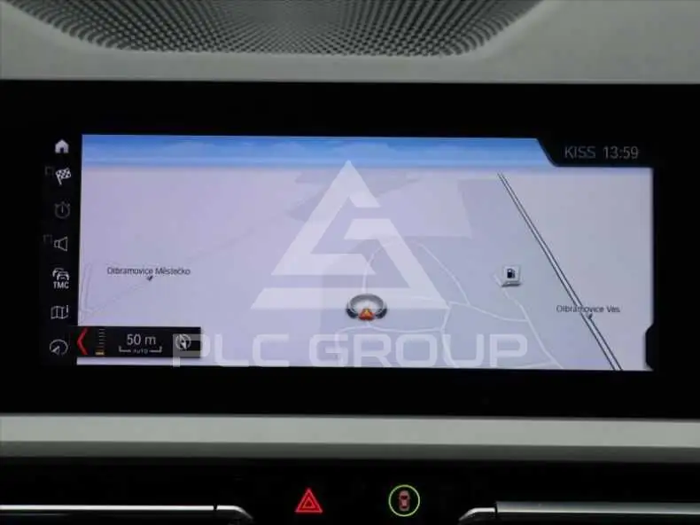 2019 BMW 330