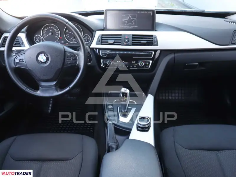 2019 BMW 330