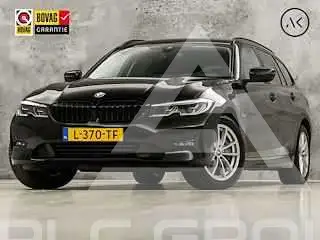 2019 BMW 330
