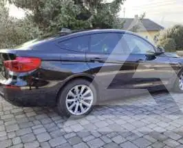 2019 BMW 330