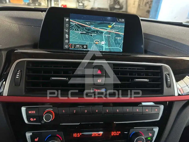 2019 BMW 330