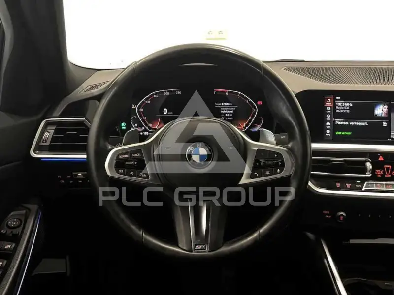 2019 BMW 330