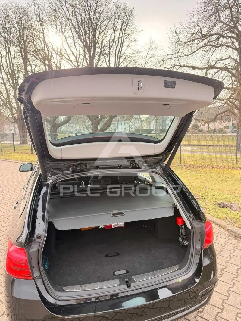 2019 BMW 330