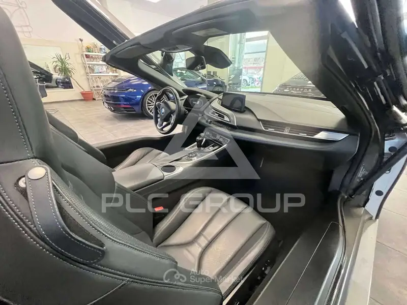 2019 BMW I8