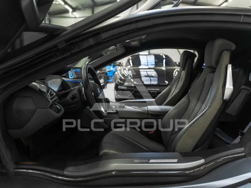 2019 BMW I8