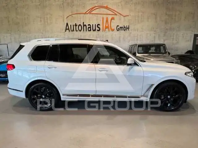 2019 BMW X7