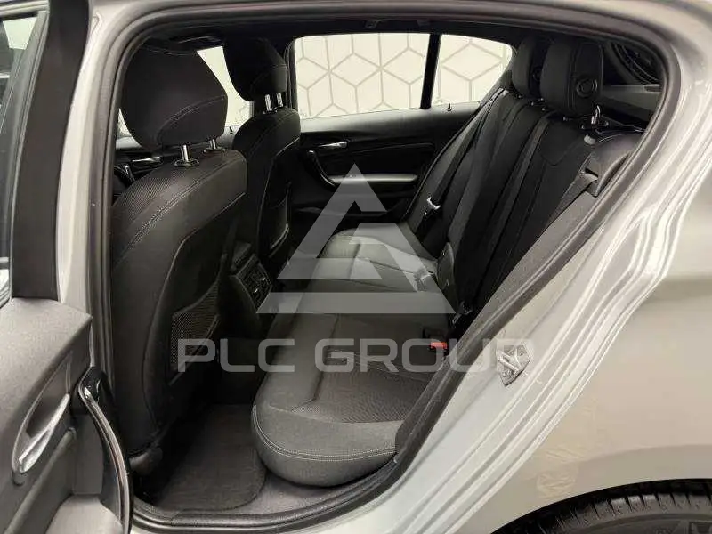 2019 BMW 120