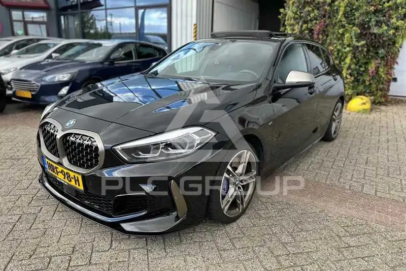 2019 BMW 120