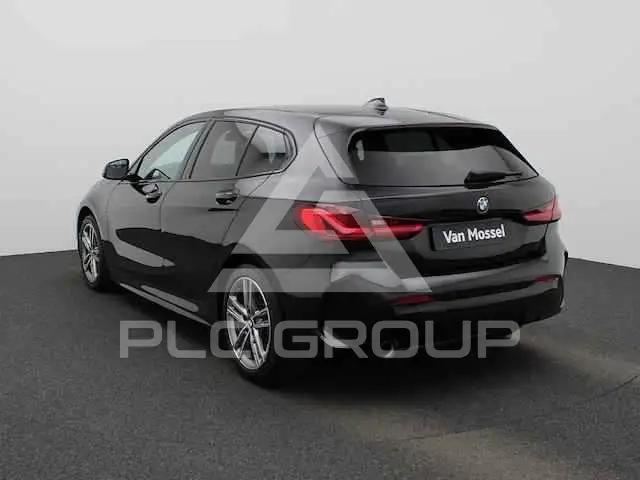2019 BMW 120
