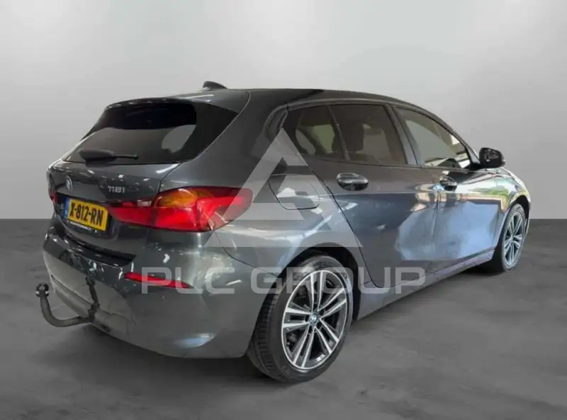 2019 BMW 120