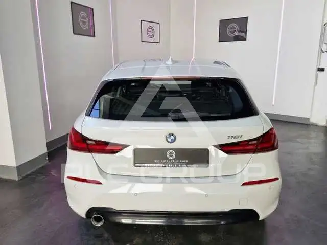 2019 BMW 120
