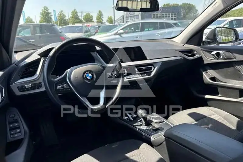 2019 BMW 120