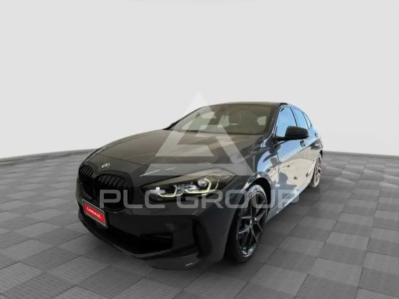 2019 BMW 120