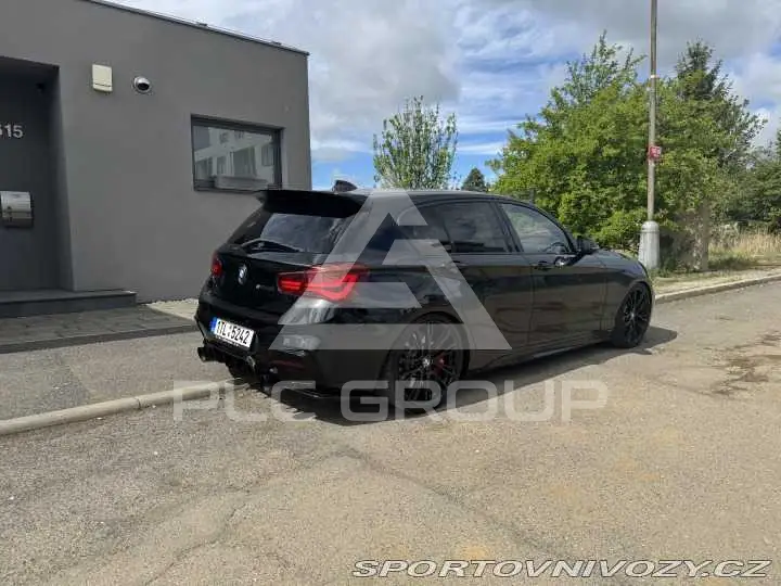 2019 BMW 120